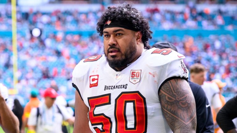 New NFL Rumors on Vita Vea Drawing ‘Heavy’ Interest Amid Bucs Trade Request After Contract Talks