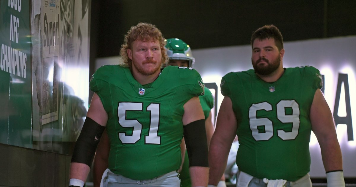 Things to watch for at Eagles training camp: Interior offensive line edition