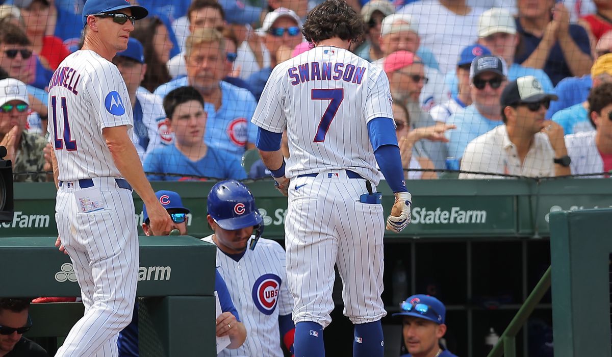 Cubs shortstop Dansby Swanson will miss about a month with left oblique strain