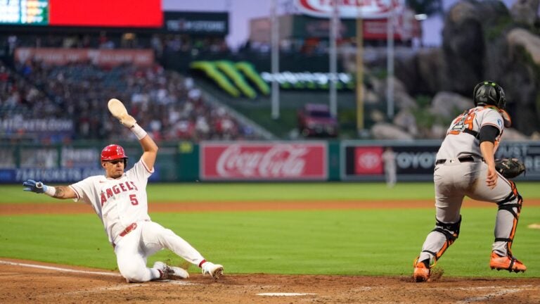 Ex-Red Sox infielder Vaughn Grissom criticized front office