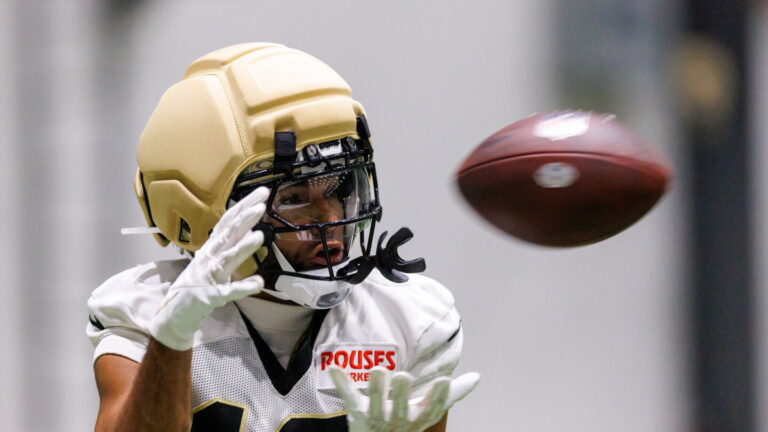 Saints WR Chris Olave returns to joint practice