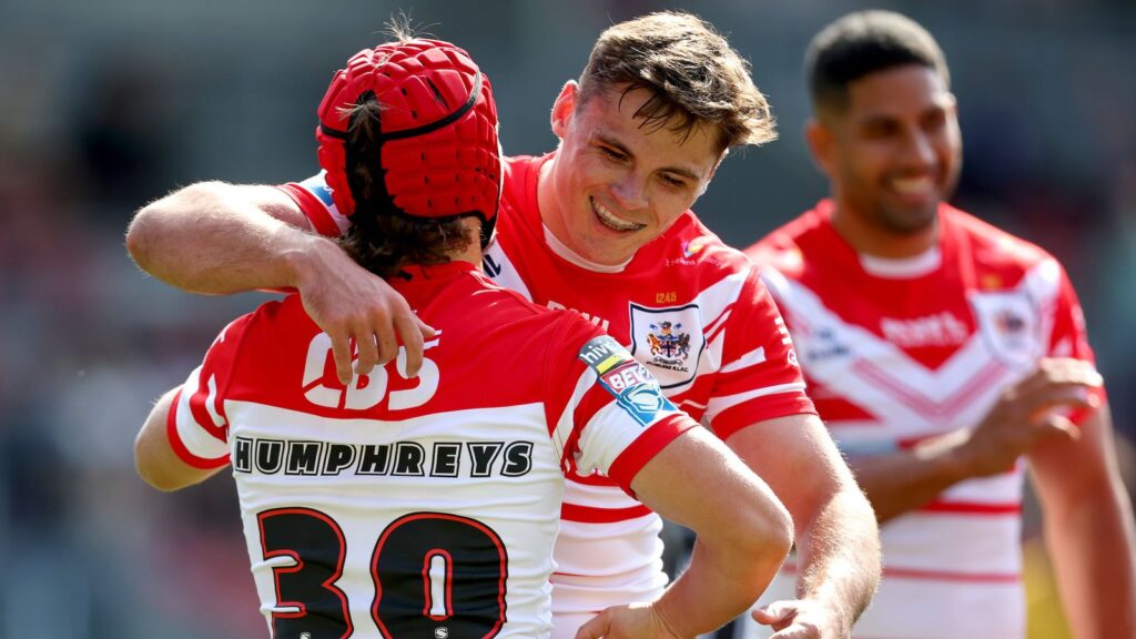 Super League: St Helens keep play-off hopes alive with victory against Castleford as Toulouse and Hull both win | Rugby League News