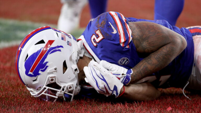 Bills rule out WR DJ Moore