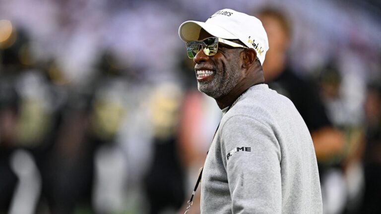 Deion Sanders Reacts to Shedeur Attending Colorado’s Season Opener in Emotional Video After Win