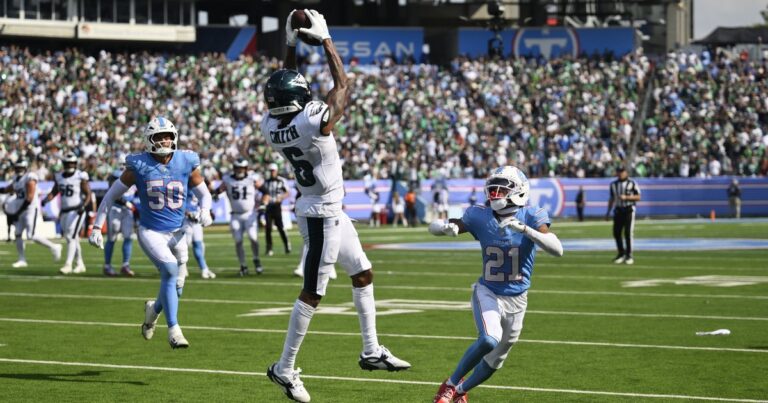 Eagles Week 2 stock watch: Jalen Hurts overcomes mediocre defense, inconsistant offense