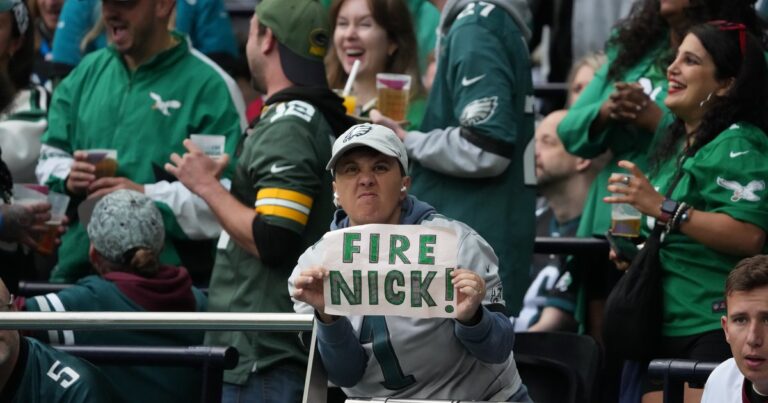 Nick Sirianni can’t afford to cost the Eagles